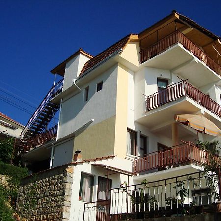 Sonce Guest House Охрид Екстериор снимка