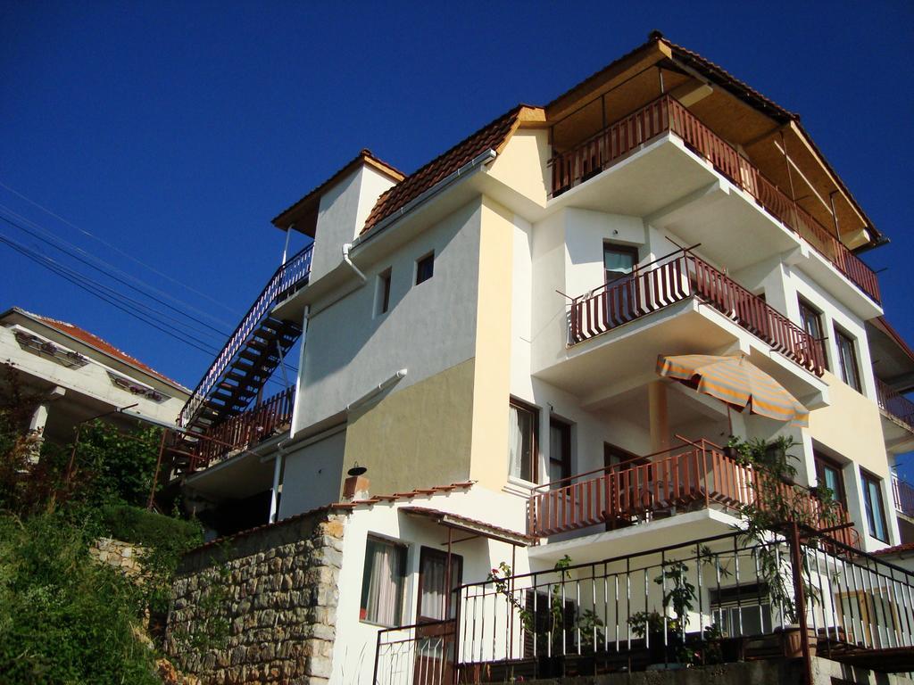 Sonce Guest House Охрид Екстериор снимка